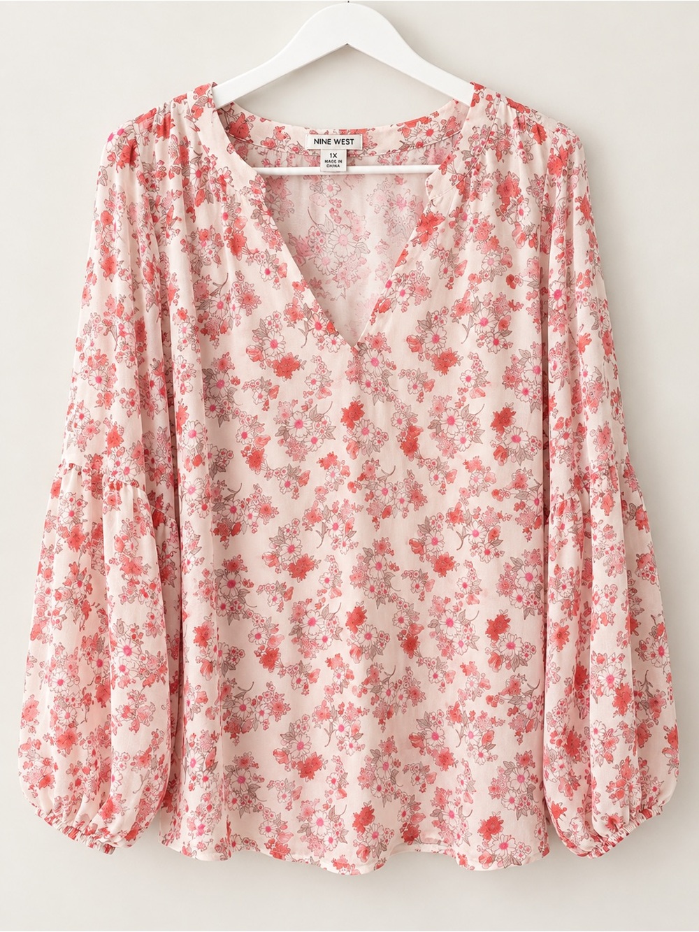 Pink Floral V-Neck Balloon Sleeve Blouse